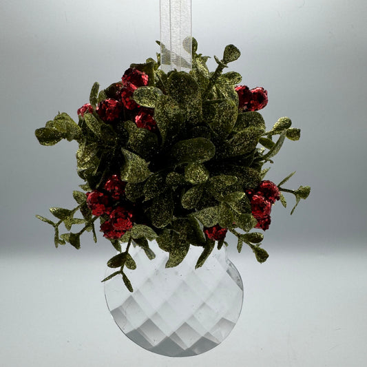 Hanging Christmas Mistletoe With Flat Crystal Base