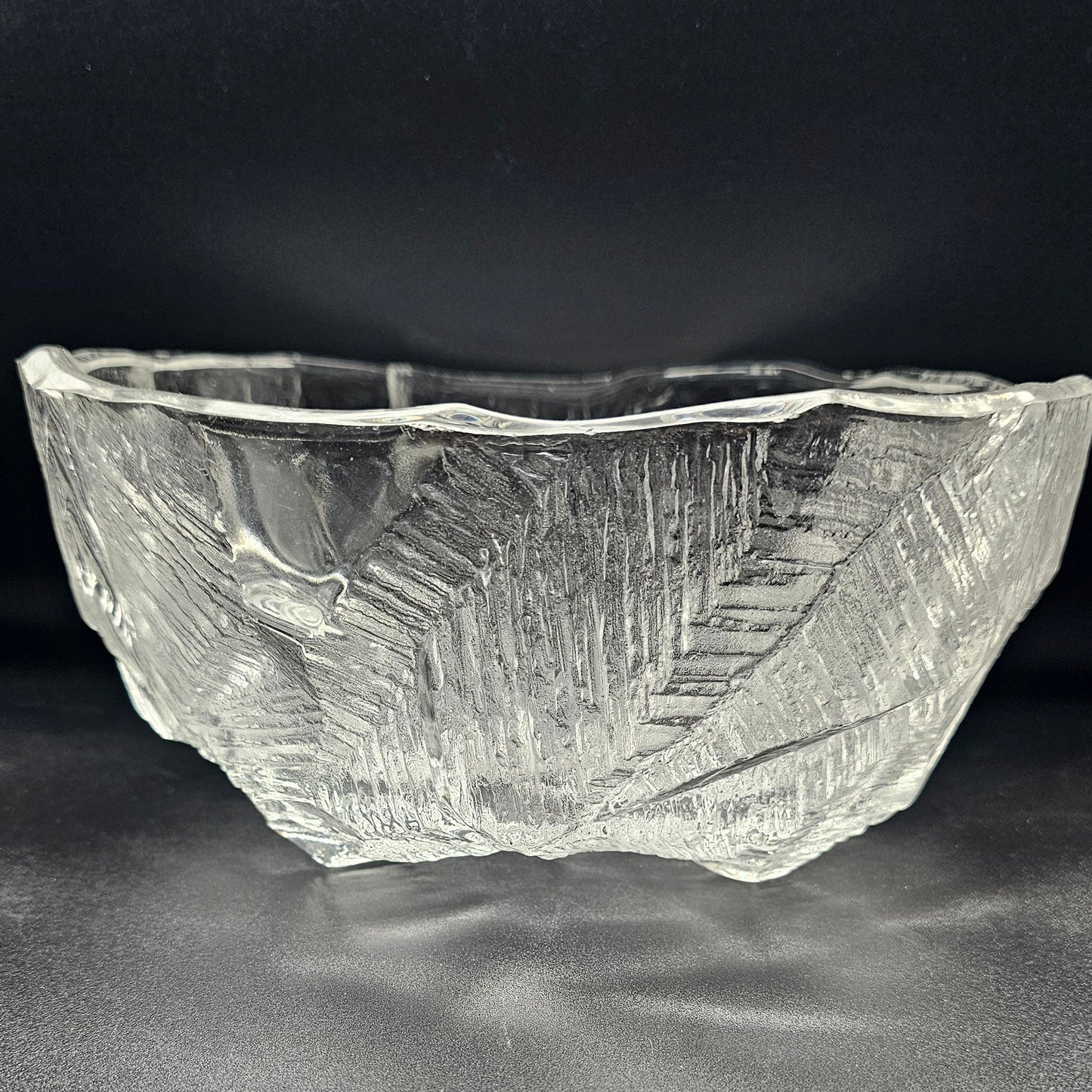 Vintage Hoya of Japan Ice Castle Oval Serving Bowl