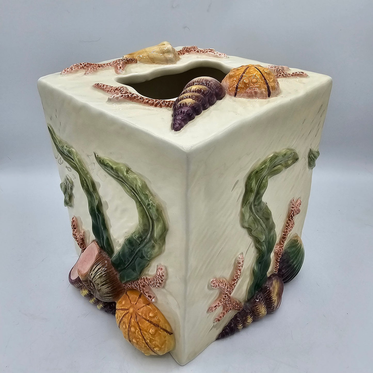 Fitz & Floyd Majolica Style Beach Themed Ceramic Tissue Box Cover Nautical with Sea Shells