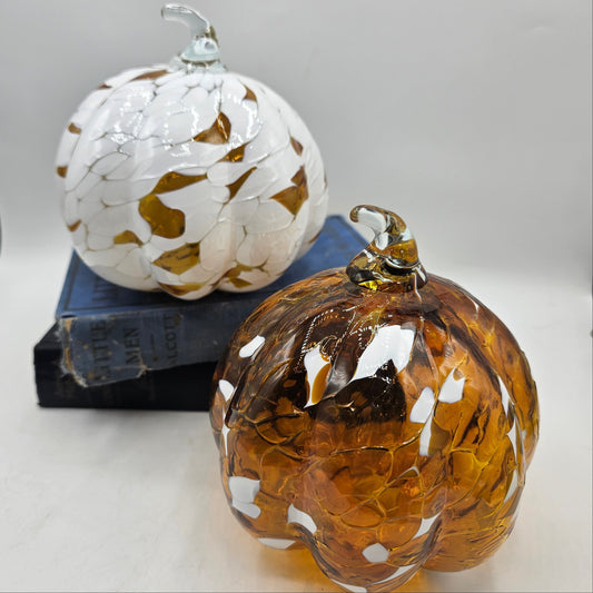 Art Glass Pumpkins Huta Szkla Rogi Polish Intarsia Honey Amber Set Of 2