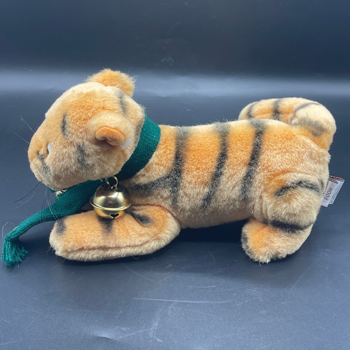 Gund Classic Pooh Plush Tigger