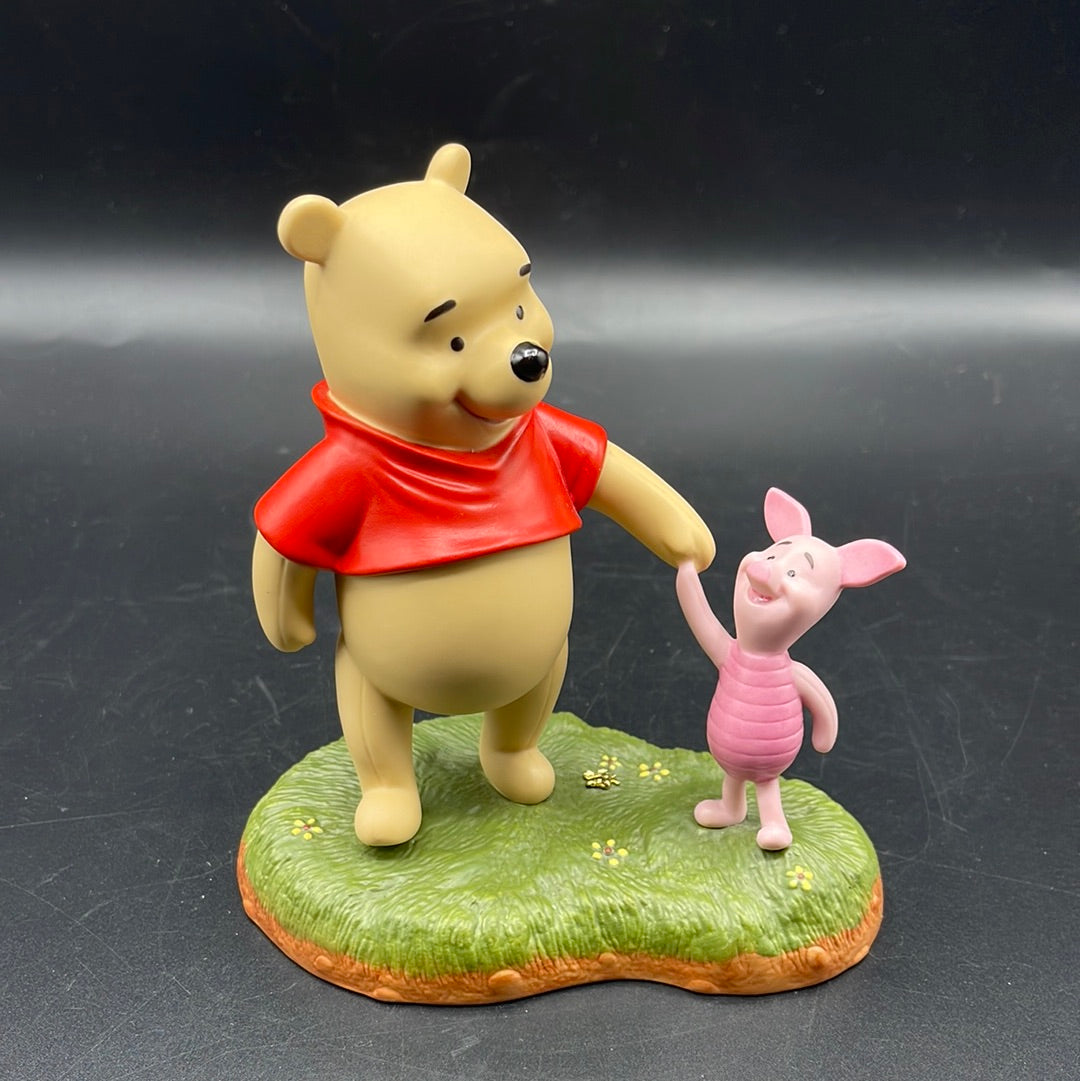 Classic Winnie the Pooh and Piglet Friends Figurine