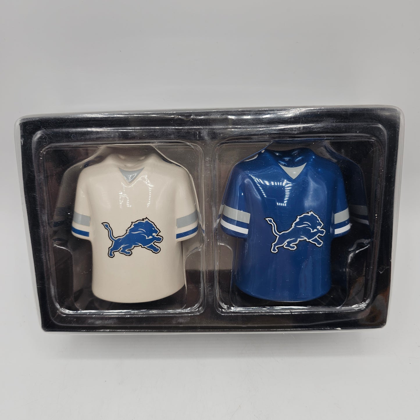 Detroit Lions NFL Jersey Salt and Pepper Shakers